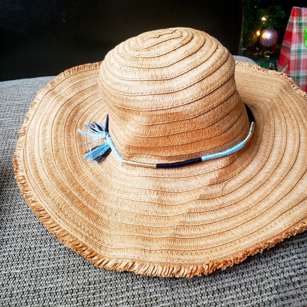 NWT KOORINGAL Kata straw Hat